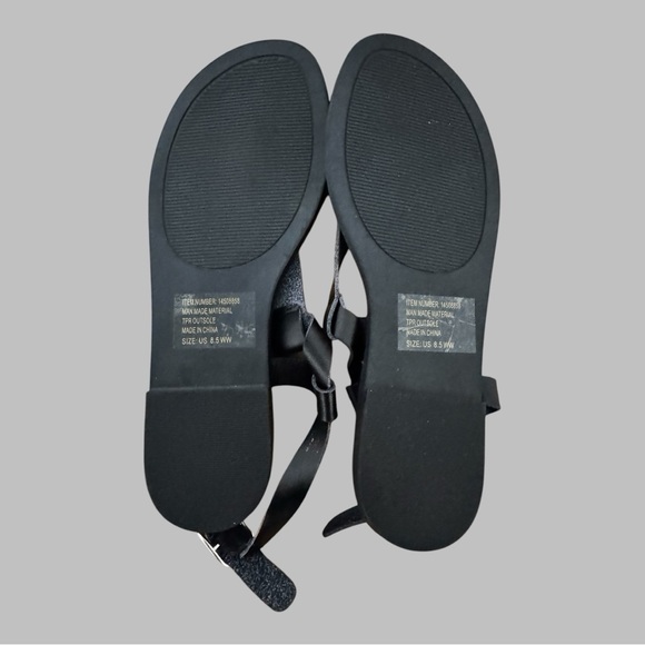 TORRID Women’s Sandals - Picture 3 of 5